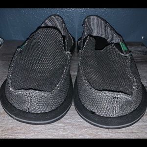 Sanuk slip-on shoes